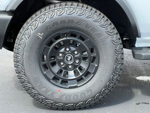 New 2026 Ford Bronco 2-Door image 29