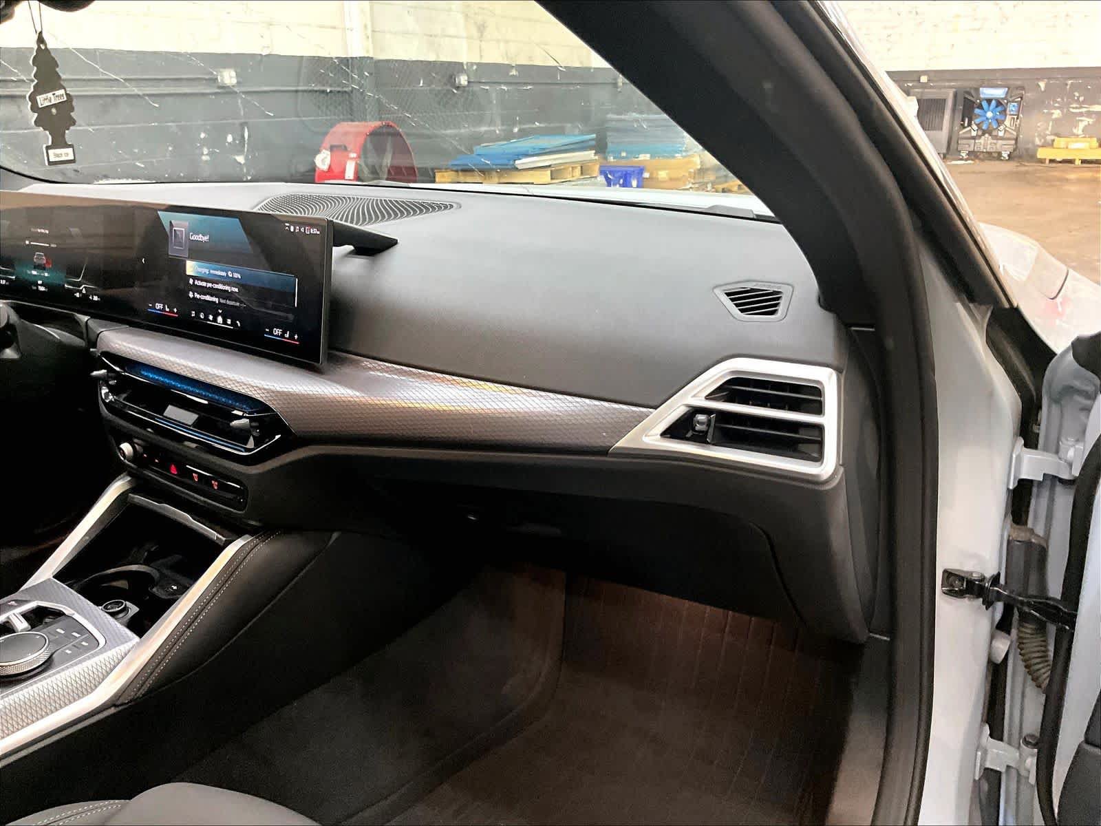 Used 2025 BMW i4 eDrive40 w/ M Sport Package RWD image 18