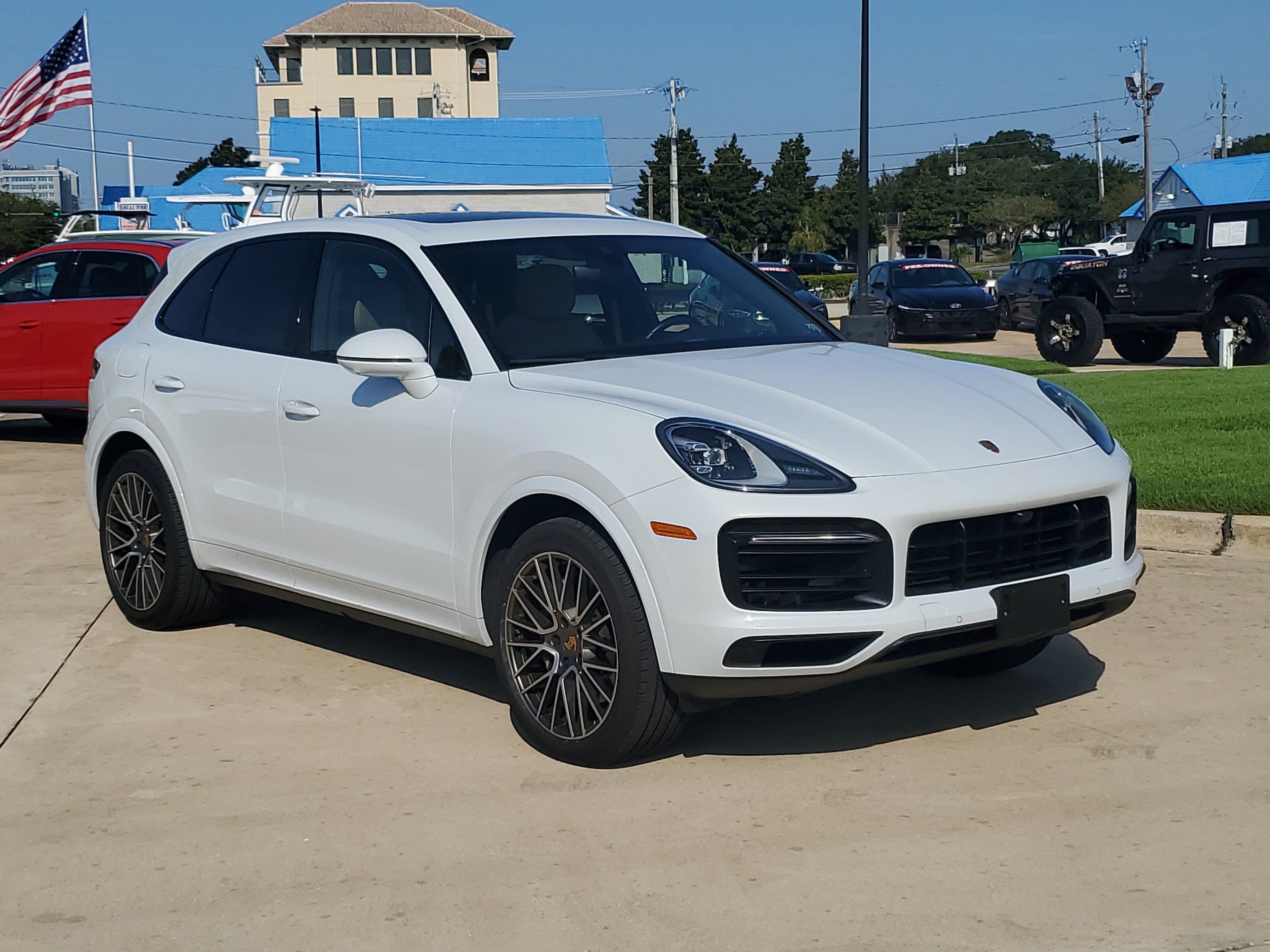 Used 2023 Porsche Cayenne Platinum Edition AWD/4WD image 8