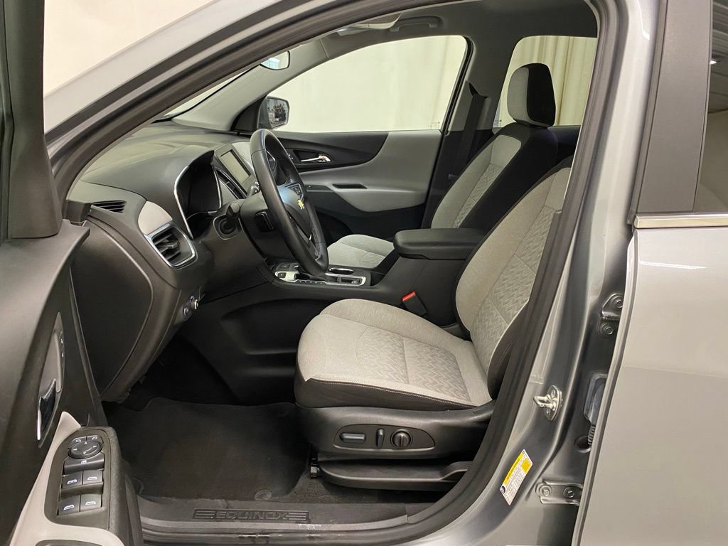 Used 2024 Chevrolet Equinox LT AWD/4WD image 14