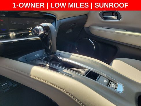 Used 2018 Honda HR-V EX image 31