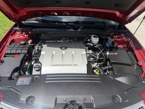 Used 2008 Cadillac DTS Luxury II FWD image 25