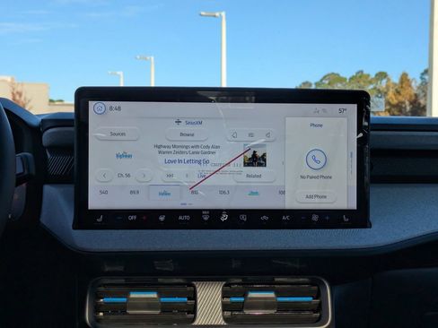 New 2025 Ford Maverick XLT w/ XLT Luxury Package image 19