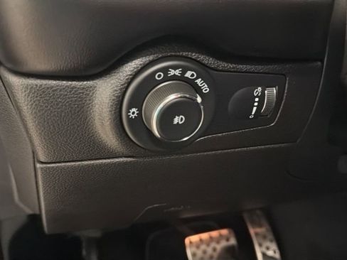 Used 2021 Dodge Durango SRT w/ Black Package AWD/4WD image 17