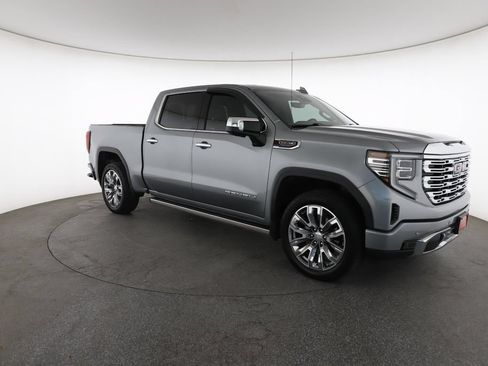 Used 2024 GMC Sierra 1500 Denali w/ Denali Reserve Package AWD/4WD image 2