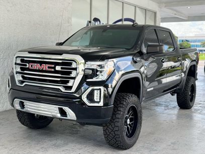 Used 2020 GMC Sierra 1500 Elevation w/ Elevation Value Package