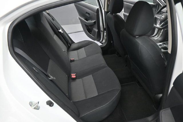 Used 2024 Nissan Sentra SV FWD image 16