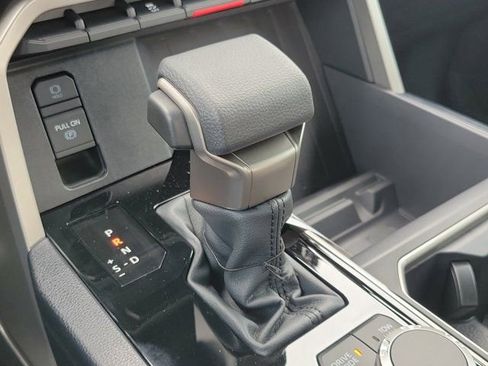 New 2026 Toyota Tundra SR5 AWD/4WD image 19
