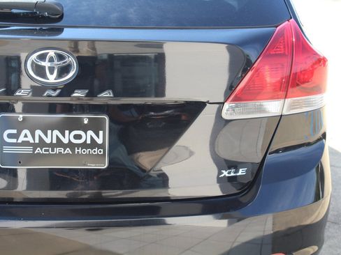 Used 2015 Toyota Venza XLE FWD image 5