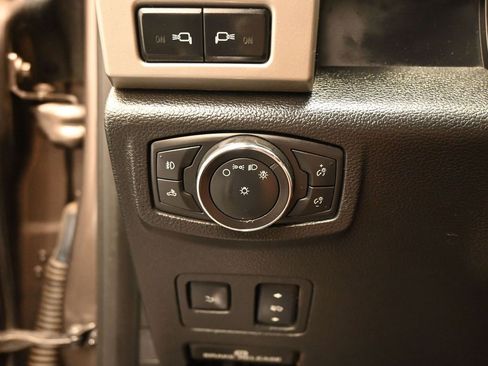 Certified 2018 Ford F250 Lariat w/ Lariat Ultimate Package image 15