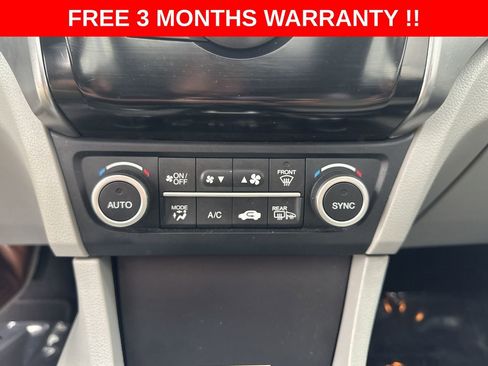 Used 2018 Acura ILX FWD image 19