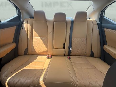Used 2025 Nissan Sentra SV w/ SV Premium Package FWD image 7