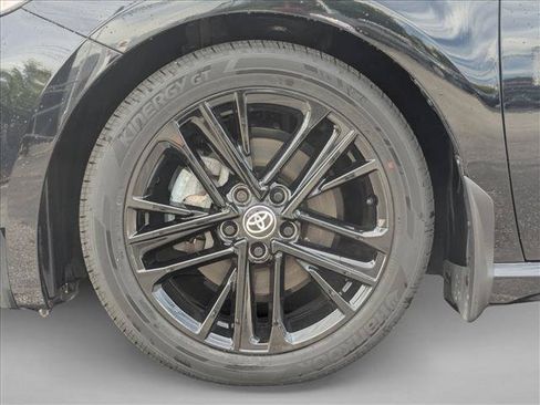 Used 2025 Toyota Camry LE FWD image 24