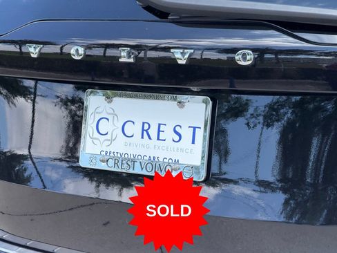 Certified 2025 Volvo XC90 B5 Core w/ Protection Package Premier AWD/4WD image 9