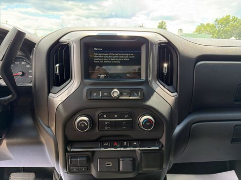 Used 2019 Chevrolet Silverado 1500 W/T w/ WT Convenience Package RWD image 11