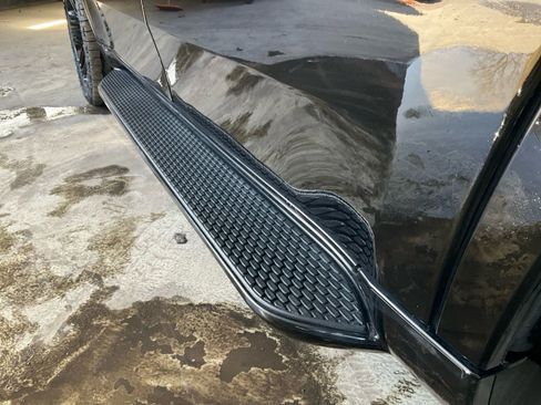 Used 2024 Jeep Wagoneer Series II image 29