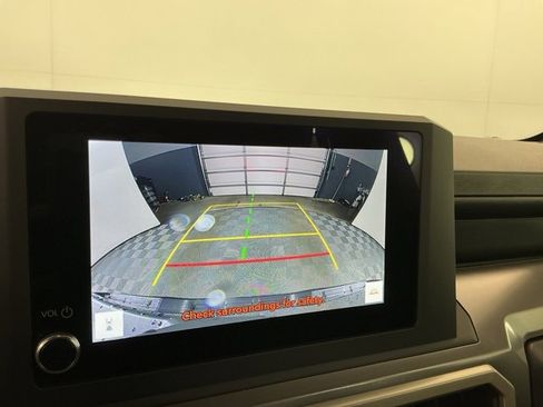 Used 2024 Toyota Tacoma TRD Off-Road image 20