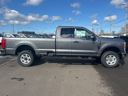 New 2026 Ford F350 XLT w/ Snow Plow Prep Package AWD/4WD image 9