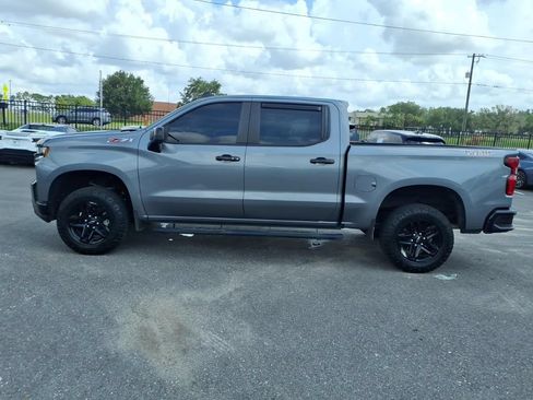 Used 2021 Chevrolet Silverado 1500 LT Trail Boss w/ Bed Protection Package AWD/4WD image 4