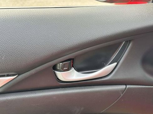 Used 2019 Honda Civic LX image 14