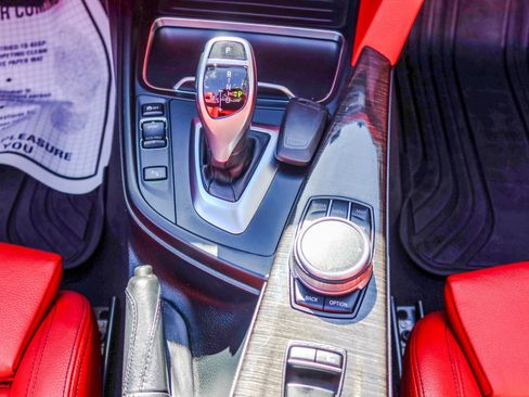 Used 2017 BMW 430i Convertible RWD image 18