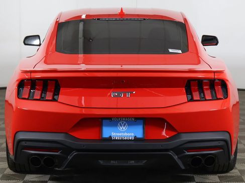 Used 2025 Ford Mustang GT Premium RWD image 14