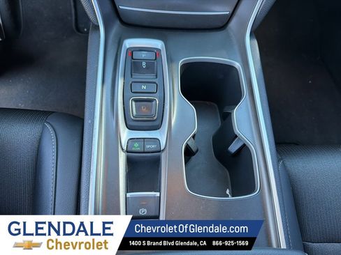 Used 2019 Honda Accord Sport image 11