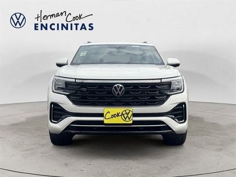 Certified 2025 Volkswagen Atlas Cross Sport SEL Premium R-Line image 8