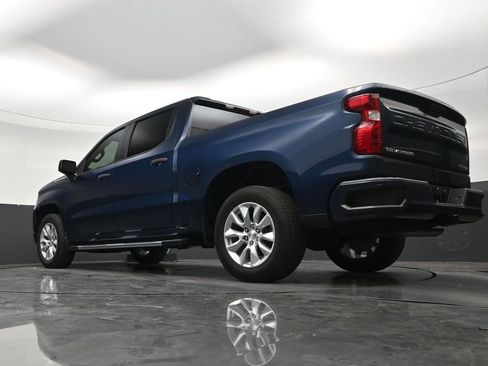 Used 2023 Chevrolet Silverado 1500 Custom RWD image 22