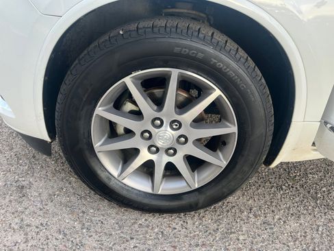 Used 2017 Buick Enclave Leather image 26