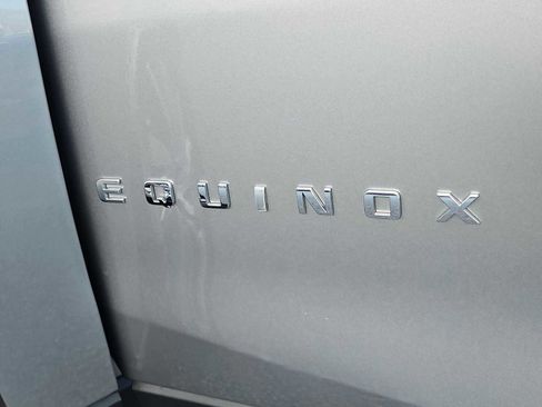 Used 2024 Chevrolet Equinox LT image 13
