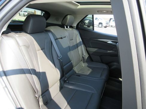 Certified 2021 Buick Envision Essence w/ Technology Package I AWD/4WD image 25