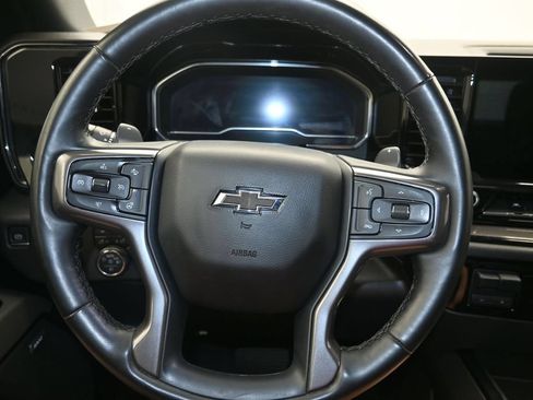 Used 2024 Chevrolet Silverado 1500 ZR2 w/ Technology Package AWD/4WD image 14