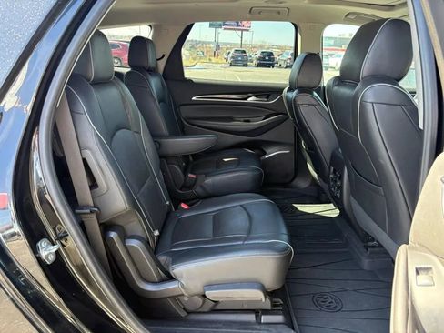 Used 2019 Buick Enclave Avenir w/ Avenir Technology Package AWD/4WD image 20