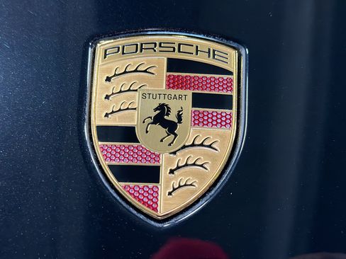 Certified 2025 Porsche Cayenne S AWD/4WD image 12
