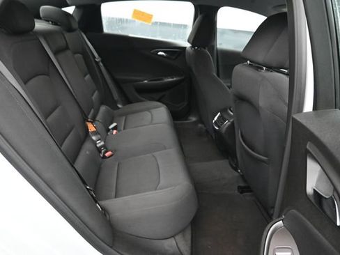 Used 2024 Chevrolet Malibu LT FWD image 7