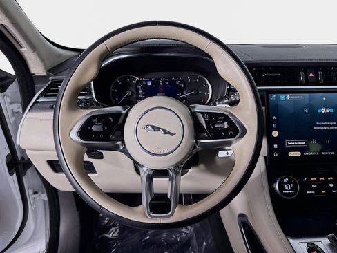 Used 2023 Jaguar F-PACE S image 13