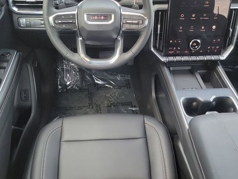 New 2026 GMC Acadia Elevation w/ Elevation Premium Package FWD image 12