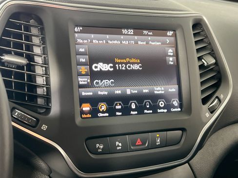 Used 2023 Jeep Cherokee Altitude Lux w/ Lux Elite Package AWD/4WD image 15