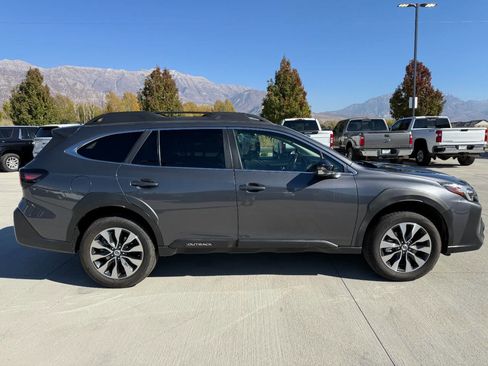 Used 2024 Subaru Outback Limited image 3