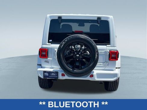 Used 2021 Jeep Wrangler Unlimited Sahara AWD/4WD image 4