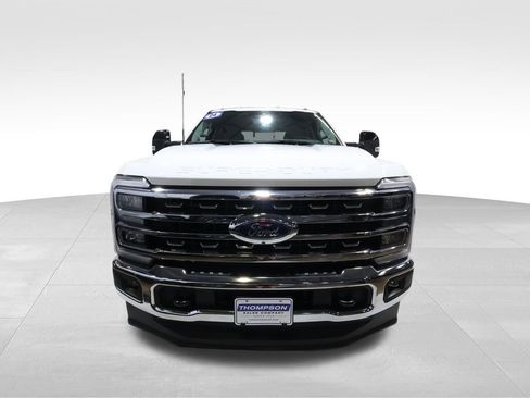 Used 2024 Ford F350 Lariat image 7