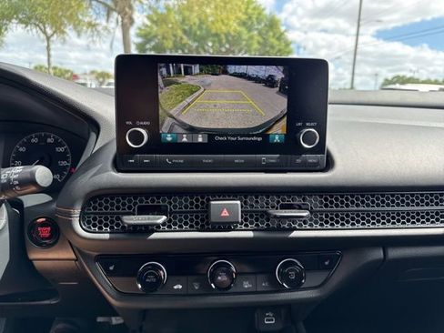 Used 2025 Honda HR-V Sport image 27
