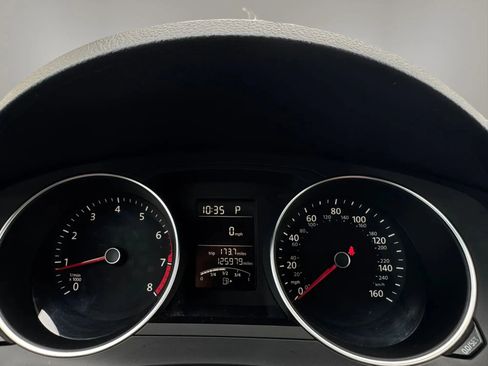 Used 2015 Volkswagen Jetta SE FWD image 18