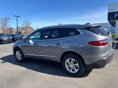 Used 2019 Buick Enclave Essence w/ Trailering Package, 5000 lbs. AWD/4WD image 8
