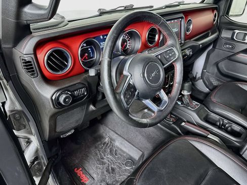 Used 2019 Jeep Wrangler Unlimited Rubicon AWD/4WD image 9