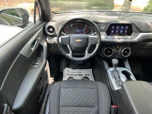 Used 2021 Chevrolet Blazer LT FWD image 27
