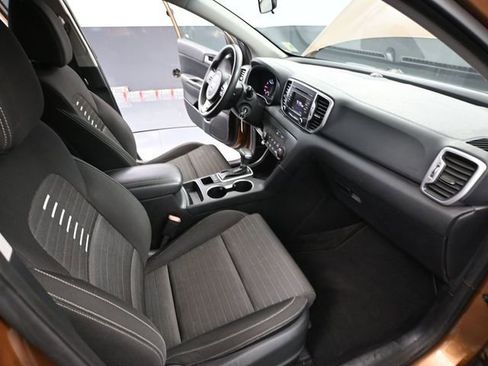 Used 2018 Kia Sportage LX image 42