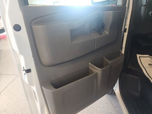 Used 2020 Chevrolet Express 2500 w/ Driver Convenience Package RWD image 19