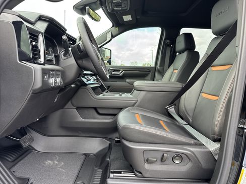 New 2026 GMC Sierra 2500 AT4 w/ AT4 Premium Plus Package image 16
